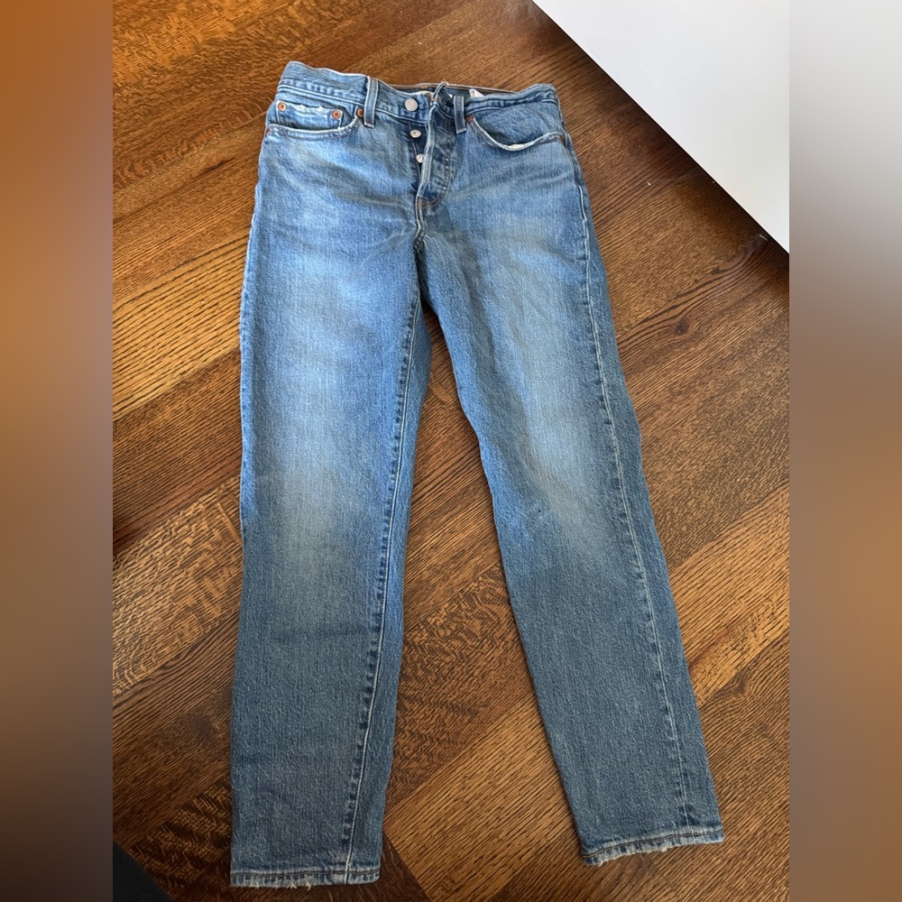 Levi’s Wedgie Jeans